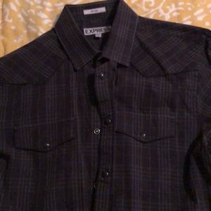 Express Dress Shirt; Size L; Color Black